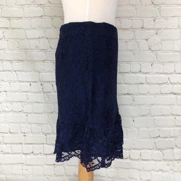 Draper James Tulip Lace Skirt Navy NWT Size 8 - Picture 8 of 12
